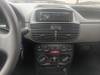 FIAT Punto usata, con Climatizzatore