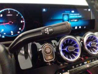 MERCEDES-BENZ GLA 220 usata, con Servosterzo