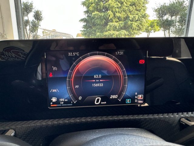 MERCEDES-BENZ A 180 usata, con USB