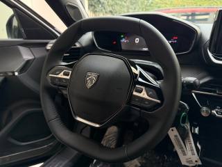 PEUGEOT 2008 usata, con Controllo vocale