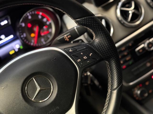 MERCEDES-BENZ GLA 200 usata, con Volante multifunzione