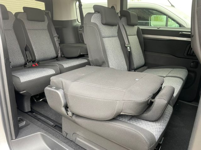 TOYOTA Proace Verso usata, con Bracciolo