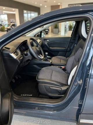 RENAULT Captur usata, con ESP