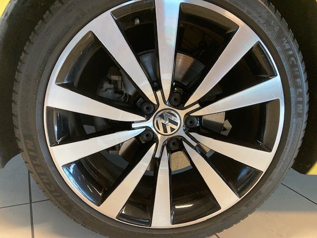 VOLKSWAGEN Maggiolino usata, con Sedili riscaldati