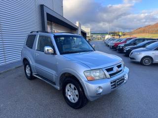 MITSUBISHI Pajero usata, con Airbag laterali