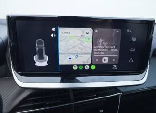 PEUGEOT 2008 usata, con Controllo automatico clima