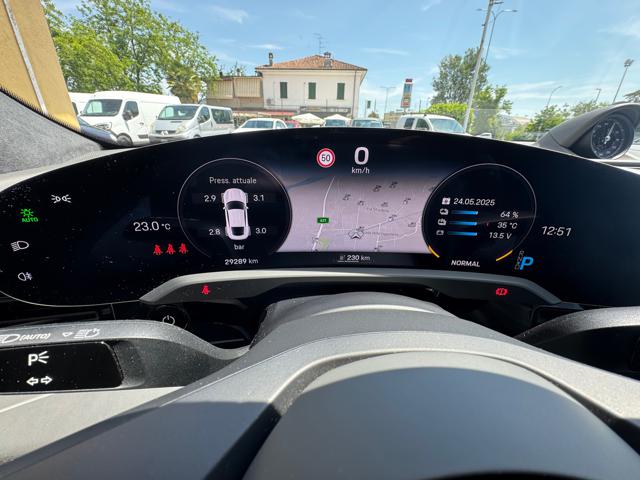 PORSCHE Taycan usata, con Fari LED