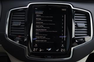 VOLVO XC90 usata, con Bluetooth