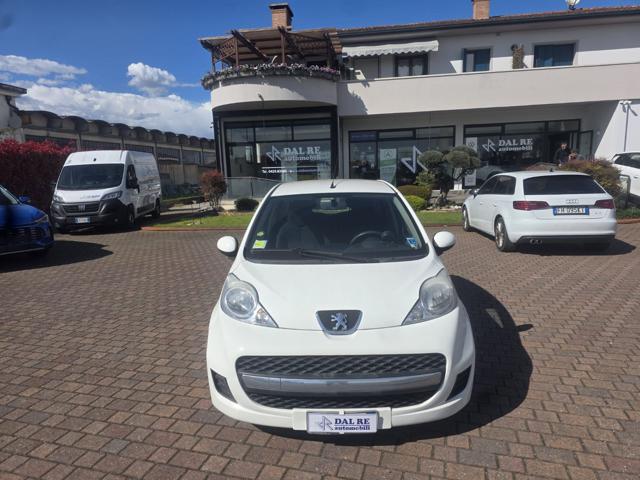 PEUGEOT 107 usata, con Airbag
