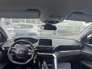 PEUGEOT 5008 usata, con Autoradio