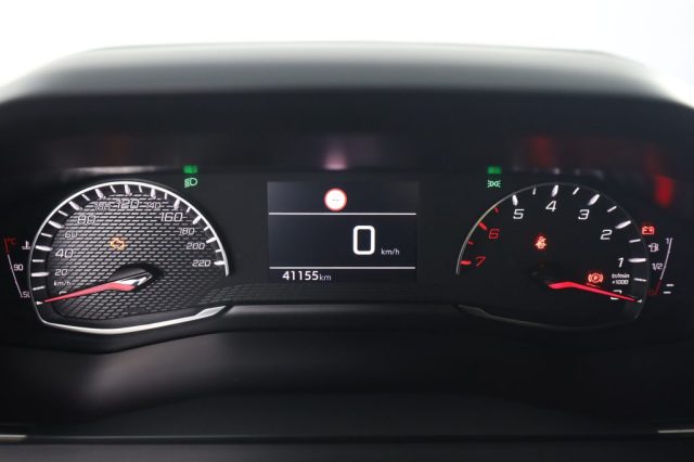 PEUGEOT 2008 usata 6
