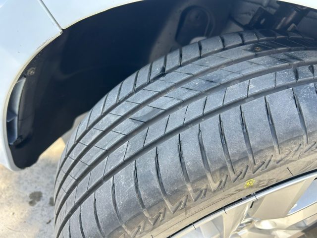 RENAULT Clio usata, con Sensore di pioggia