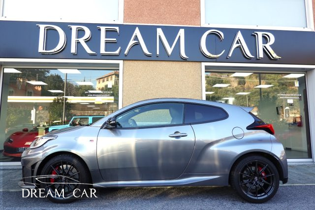 TOYOTA Yaris usata, con Airbag