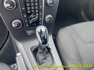 VOLVO V40 Cross Country usata, con ESP