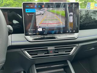 VOLKSWAGEN Tiguan usata, con Autoradio