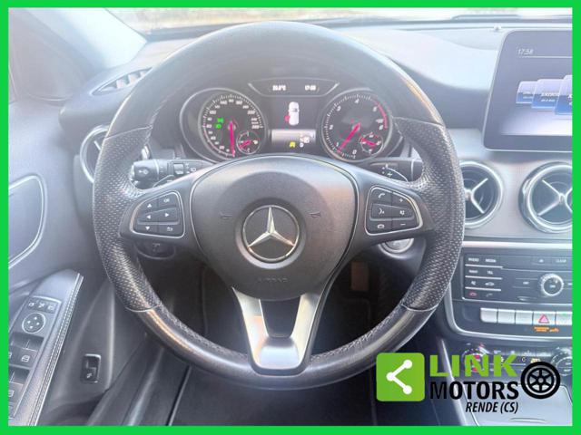 MERCEDES-BENZ GLA 200 usata, con Sedile posteriore sdoppiato