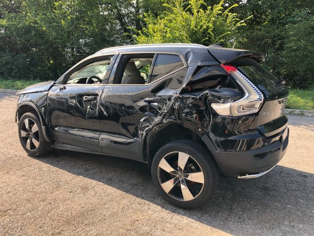 VOLVO XC40 usata, con Alzacristalli elettrici