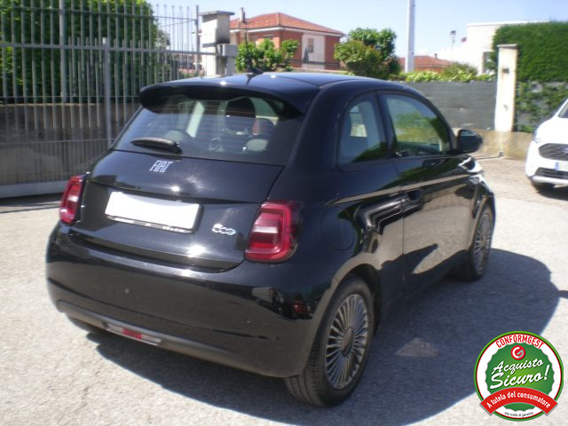 FIAT 500e usata, con Climatizzatore