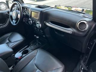 JEEP Wrangler usata, con Autoradio