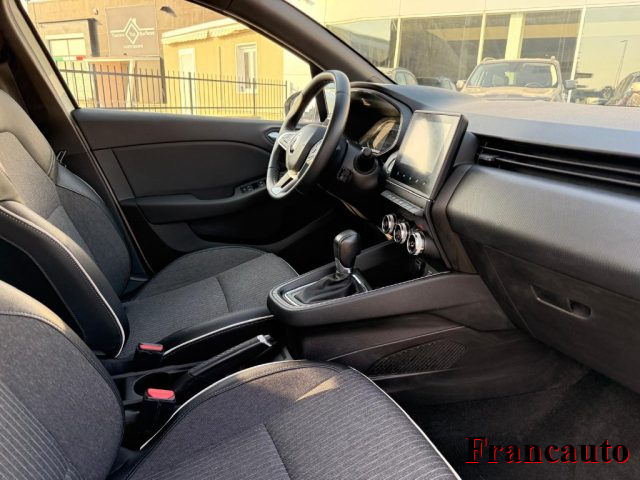 RENAULT Clio usata, con Alzacristalli elettrici