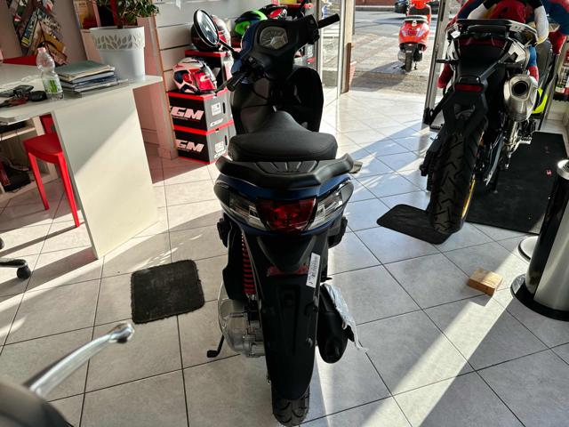 PIAGGIO Liberty 125 usata 5