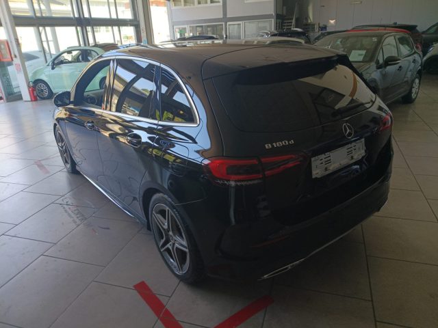 MERCEDES-BENZ B 180 usata, con Autoradio