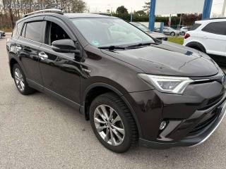 TOYOTA RAV 4 usata, con Autoradio