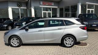 OPEL Astra usata, con Autoradio