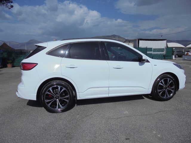 FORD Kuga usata, con Specchietti laterali elettrici