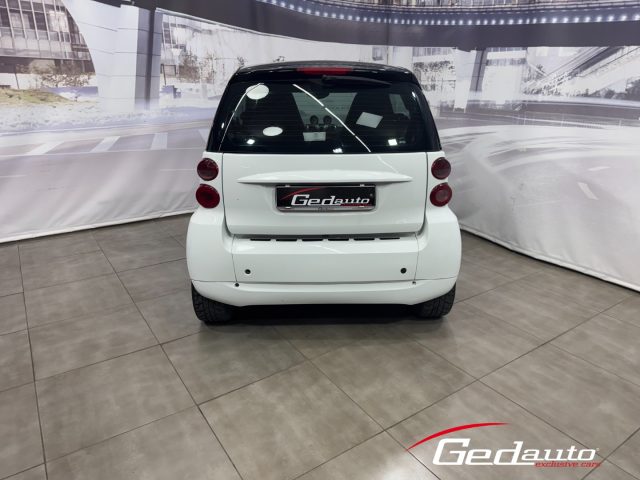 SMART ForTwo usata, con Autoradio