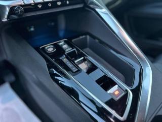 PEUGEOT 3008 usata, con Sistema di navigazione