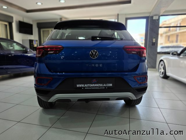VOLKSWAGEN T-Roc usata, con Alzacristalli elettrici