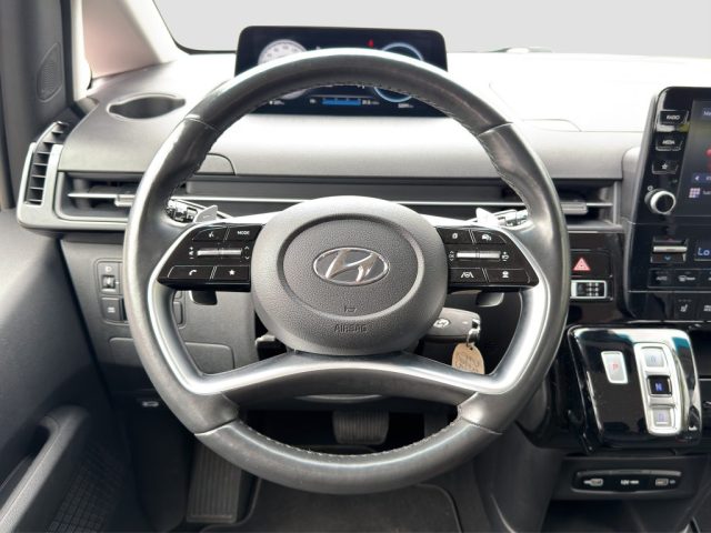 HYUNDAI Staria usata 13