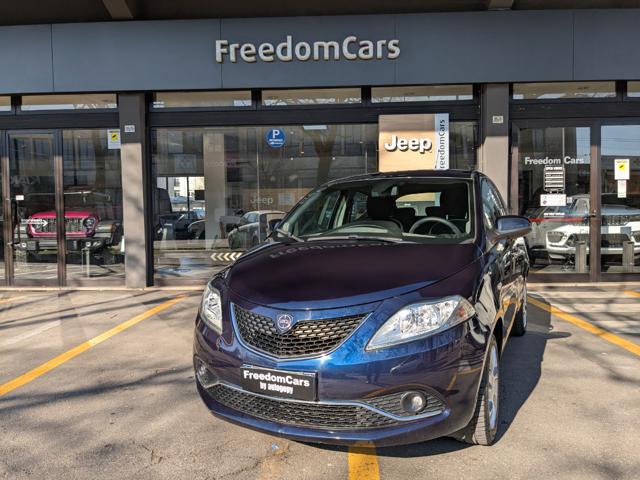 LANCIA Ypsilon usata, con ABS