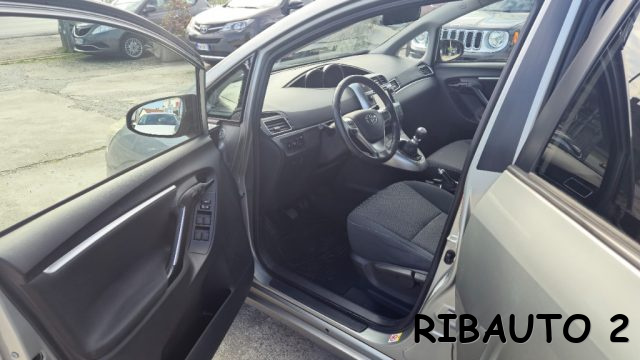 TOYOTA Verso usata, con Immobilizzatore elettronico