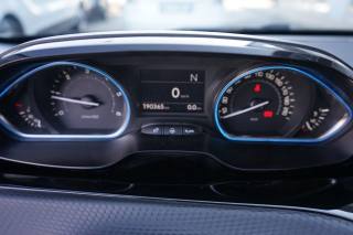 PEUGEOT 2008 usata 21