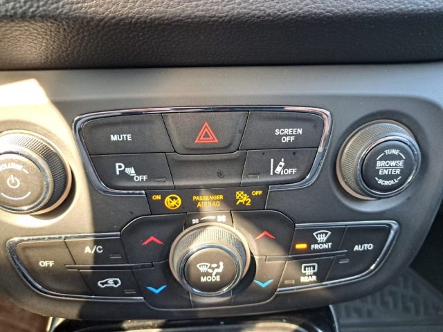 JEEP Compass usata, con Controllo automatico clima