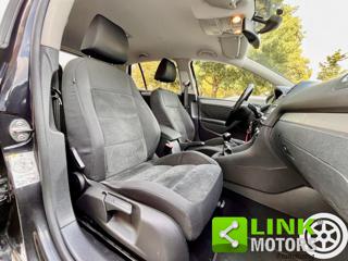 VOLKSWAGEN Golf usata, con Sedile posteriore sdoppiato