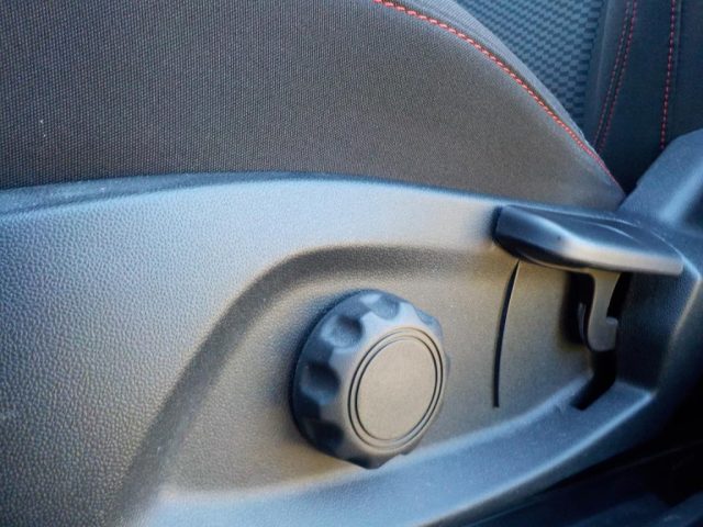 FORD Puma usata, con Controllo automatico clima