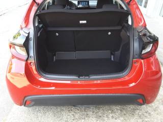 MAZDA 2 usata, con Sedile posteriore sdoppiato