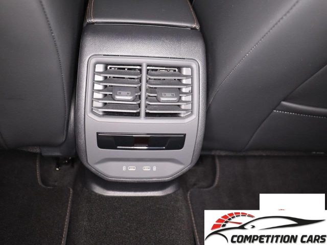 CUPRA Formentor usata, con Sensori di parcheggio posteriori