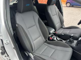 HYUNDAI i30 usata, con Park Distance Control