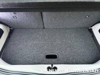 VOLKSWAGEN up! usata, con Fendinebbia