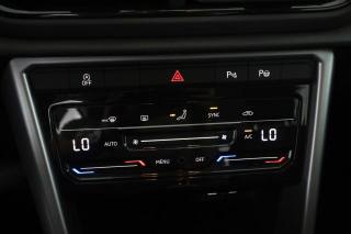 VOLKSWAGEN T-Roc usata 12
