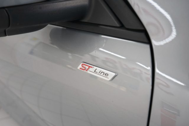 FORD Kuga usata, con Controllo vocale