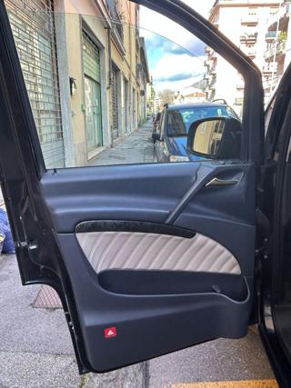 MERCEDES-BENZ Viano usata 35