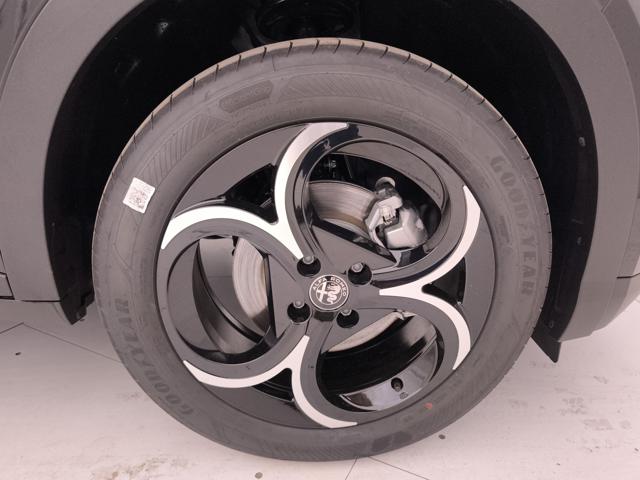 ALFA ROMEO Junior usata, con Volante multifunzione