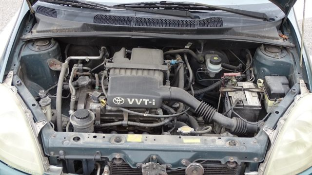 TOYOTA Yaris usata, con Vivavoce