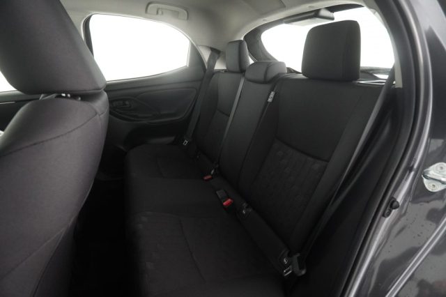 TOYOTA Yaris usata 3