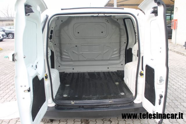 FIAT Fiorino usata 17